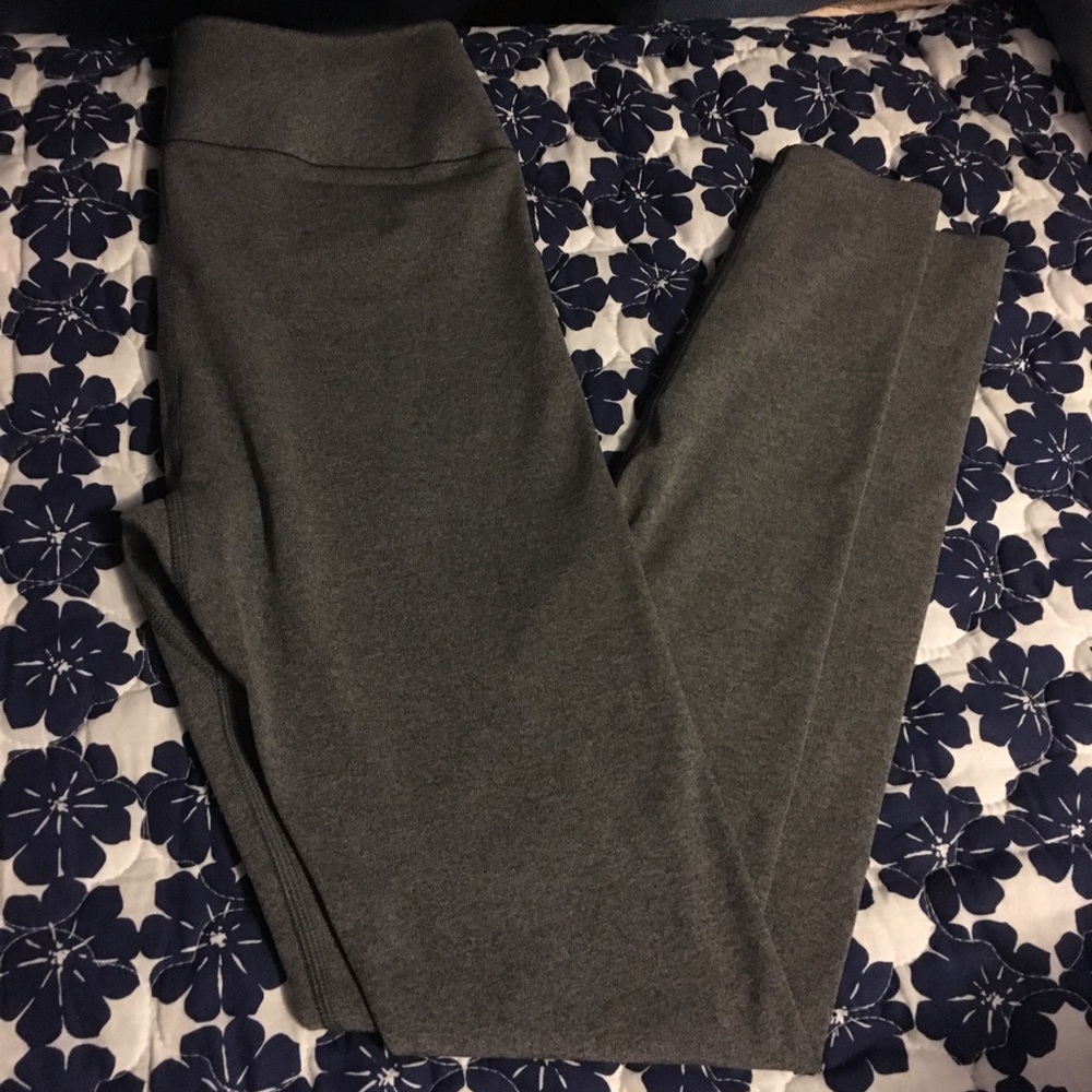UNIQLO Airism leggings